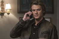 MacGyver – MacGyver (2016)