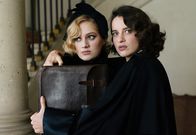 Mein fabelhaftes Verbrechen – v.li.: Madeleine Verdier (Nadia Tereszkiewicz), Pauline Mauléon (Rebecca Marder)