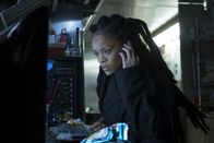 Ocean's Eight – Nine Ball (Rihanna) ist die Computer-Hackerin im Team.