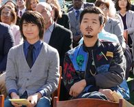 Fresh off the Boat – Emery Huang (Forrest Wheeler, l.); Eddie Huang (Hudson Yang, r.)