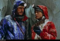 Vertical Limit – L-R: Elliot Vaughn (Bill Paxton) und Annie Garrett (Robin Tunney)