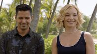 Magnum P.I. – Thomas Magnum (Jay Hernandez) und Juliet Higgins (Perdita Weeks) Die Verwendung des sendungsbezogenen Materials ist nur mit dem Hinweis und Verlinkung auf TVNOW gestattet.