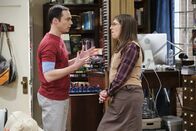 The Big Bang Theory – Jim Parsons (Sheldon Cooper), Mayim Bialik (Amy Farrah Fowler).