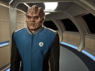 The Orville - New Horizons – Gehört einer ganz besonderen Spezies an, in der es nur ein Geschlecht gibt: 2. Offizier Bortus (Peter Macon).