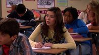 iCarly – Carly Shay (Miranda Cosgrove)