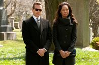 Suits – Jessica (Gina Torres) und Harvey (Gabriel Macht) zeigen Haltung in schwierigen Zeiten – während sich die internen Spannungen in der Kanzlei zuspitzen.