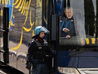 Das Netz - Power Play – Mister (Maurizio Mattioli, r.)
