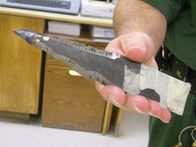 Lockdown - Hinter Gittern – Inmate-made weapon.