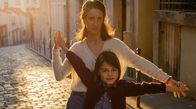 Ziemlich beste Stiefmutter – Jehanne Pasquet (vorne) und Agnès Hurstel