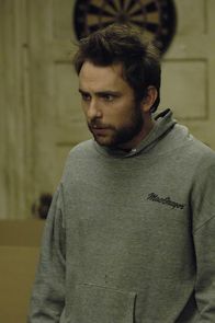 It's Always Sunny in Philadelphia – Charlie (Charlie Day) bangt um sein Leben. Er befürchtet, bald ermordet zu werden ...