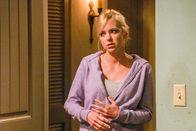 Mom – Christy (Anna Faris)