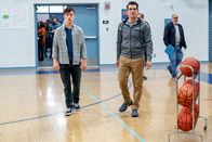 Modern Family – Luke Dunphy (Nolan Gould), Phil Dunphy (Ty Burrell)