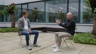 SMS - Schwanke meets Science – Karsten Schwanke im Gespräch mit dem Lungenspezialisten Dr. Herbert Schiller (links).