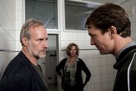 Tatort – Paul Brix (Wolfram Koch, links), )Anna Janneke (Margarita Broich) und Nils (Jan Krauter).