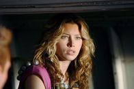 Next – So hatte sich Liz (Jessica Biel) ihren Tag nicht vorgestellt: Erst lernt sie den Magier Cris kennen. Dann wird sie von Terroristen entführt und in eine lebende Zeitbombe verwandelt.