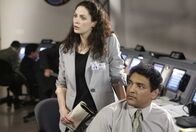 Solar Attack – Solar Strike, Solar Attack, Regie Paul Ziller CDN 2005, Darsteller Joanne Kelly, Sugith Varughese