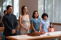 Plötzlich Familie – L-R: Pete (Mark Wahlberg), Ellie (Rose Byrne), Lizzy (Isabela Moner), Juan (Gustavo Quiroz), Lita (Julianna Gamiz).