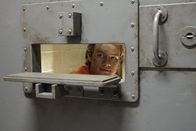 MacGyver – Hinter den Gittern eines Hochsicherheitsgefängnisses ermittelt Angus MacGyver (Lucas Till) verdeckt als Insasse, um einen Drogenbaron und sein Kartell auffliegen zu lassen. Wird ihm das gelingen?; Hinter den Gittern eines Hochsicherheitsgefängnisses ermittelt Angus MacGyver (Lucas Till) verdeckt als Insasse, um einen Drogenbaron und sein Kartell auffliegen zu lassen. Wird ihm das gelingen?