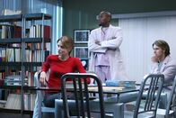 Dr. House – Dr. Allison Cameron (Jennifer Morrison, l.), Dr. Eric Foreman (Omar Epps, M.) und Dr. Robert Chase (Jesse Spencer, r.) haben es mit einem besonders schwierigen Fall zu tun ...