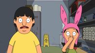 Bob's Burgers – Gene, l.; Louise, r.
