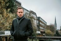 Der Giftanschlag von Salisbury – Der Giftanschlag von Salisbury Folge 4 Leidet noch immer an den Folgen der Vergiftung: Rafe Spall als Nick Bailey Copyright: SRF/Dancing Ledge Productions