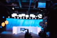 Extra – Fernsehstudio-Set mit LED-Bildschirmkamera und Licht
