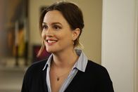 Single Parents – Angie D'Amato (Leighton Meester)