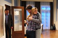 Sturm der Liebe – (v.l.n.r.) Konstantin (Moritz Tittel); Theresa (Ines Lutz); Peter (Daniel Fünffrock)