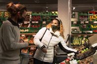 Signes – Signes Wenn die Liebe in die Berge führt Limetten aus Brasilien, hier im winterlichen Wallis