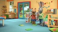 Pip und Posy – Posy hat sich einen imaginären Freund zugelegt, weil Pip nur noch seine Wurfrakete im Kopf hatte.