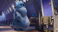 Monster bei der Arbeit – MONSTERS AT WORK - "Meet Mift" - When Tylor is initiated into MIFT during a bizarre ritual, he wants nothing more than to get away from his odd coworkers. But when an emergency strikes Monsters, Inc., MIFT kicks into action and Tylor develops a hint of respect for the misfit team. (Disney) FRITZ