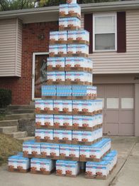 Couponing Extrem – Nathan Engles' cereal tower in driveway.