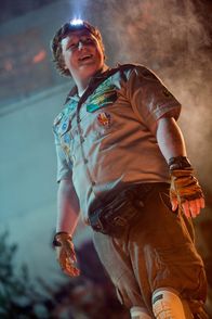 Scouts vs. Zombies - Handbuch zur Zombie-Apokalypse – Kann Pfadfinder Augie (Joey Morgan) die Menschheit noch retten?; Kann Pfadfinder Augie (Joey Morgan) die Menschheit noch retten?
