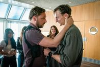 Schneller als die Angst – (v.li.): Markus Fechner (Christoph Letkowski), Jakub 'Kuba' Kasakow (Oleg Tikhomirov)