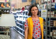 Filthy Rich – Juliette (Juliette Lewis)