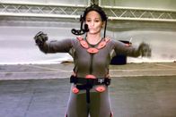 Signes – Signes Avatare und «digital Signers»: Gebärdensprache der Zukunft Natasha Ruf bei Motion Capture Verfahren in London 2018 für «storysign» Copyright: SRF/RTS