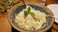 Zu Tisch ... – Zu Tisch Mittelfranken – Deutschland Sauerkrautsalat Copyright: SRF/Gerd Müller