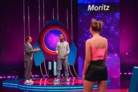 Voll verschossen mit Ralf Schmitz – v.l.n.r.) Ralf Schmitz; Moritz; Isabell