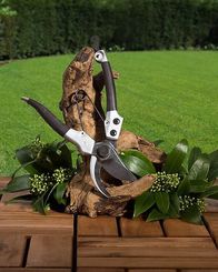 Kuders Gartenparadies – Kraftsparende Damen- & Floristenschere