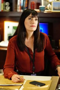 Criminal Minds – Prentiss (Paget Brewster) möchte den neuen Fall lösen ...