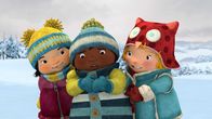 Snowsnaps' Winterspiele – Jonas (Mi.) fürchtet sich vor den Wesen im Gruselwald.