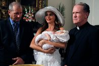 Modern Family – L-R: Jay Pritchett (Ed O'Neil), Gloria Delgado-Pritchett (Sofía Vergara), Father Krzyzieski (Josh Clark)