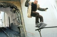 xXx - Triple X – Xander (Vin Diesel) ist gezwungen, ganz schön tief in seiner Stunt-Trickkiste zu graben ...