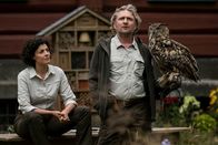 Der Ranger – Von ihrem Kollegen Christoph (Jörg Witte) erhofft sich Emilia (Liza Tzschirner) einen Rat was ihre Zukunft anbelangt.
