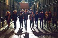 Radio Rock Revolution – Radio Rock (v.l.n.r.): Bob (Ralph Brown), DJ Midnight Mark (Tom Wisdom), DJ Dave (Nick Frost), Simon (Chris O'Dowd), The Count (Philip Seymour Hoffmann), Carl (Tom Sturridge), Angus (Rhys Darby), Thick Kevin (Tom Brooke), Gavin (Rhys Ifans), New John (Will Adamsdale)