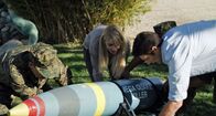 San Andreas Mega Quake – Die Wissenschaftler um Jan Werner entdecken Schreckliches: Der große Knall wird schon in zwei Tagen sein. Dann wird die Erde unter Kalifornien explodieren und der Staat im Ozean versinken. Die einzige Chance wäre, einen Vulkan zu sprengen, um eine neue Kruste bilden zu lassen. Doch als die ersten Vorbeben beginnen, bricht Chaos aus. Jetzt lässt The Asylum ganz Kalifornien erbeben.