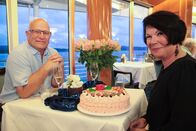 Verrückt nach Meer – Geburtstagstorte für die Passagierin Ute Hoose.