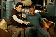 Scrubs - Die Anfänger – (v.li.) Zach Braff (John 'J.D.' Dorian), Donald Faison (Chris Turk).