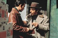 Donnie Brasco – Donnies (Johnny Depp, li.) Beziehung zu Lefty (Al Pacino, re.) wird immer enger und vertrauter.