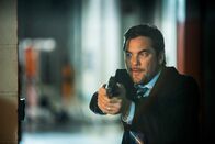 Vendetta – Detective Mason Danvers (Dean Cane) lässt sich freiwillig verhaften, um Rache nehmen zu können. Im Knast kommt er einem kriminellen Vorhaben auf die Schliche, für das die verantwortlichen Drahtzieher töten würden, um es zu schützen.